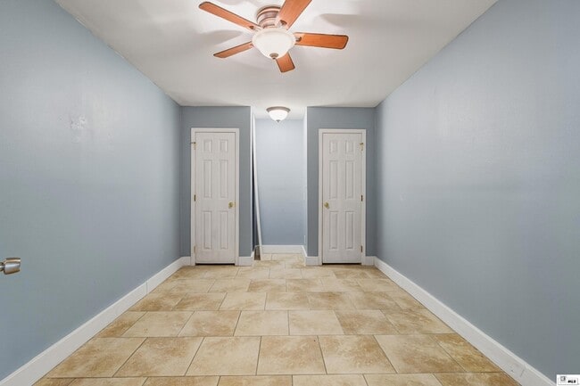 Building Photo - 2013 Frances Pl