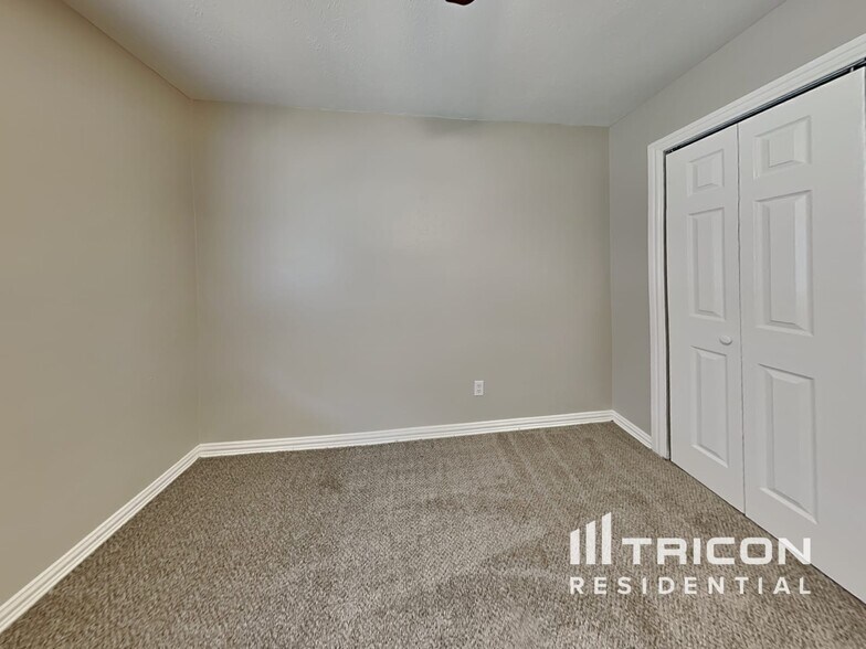 Building Photo - 1818 Pilot Way