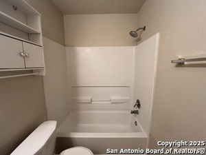 Building Photo - 11239 Country Canyon
