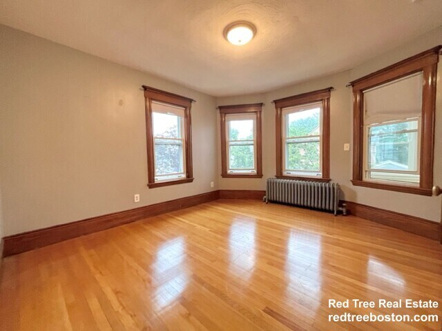 Building Photo - 183 Cottage Park Rd