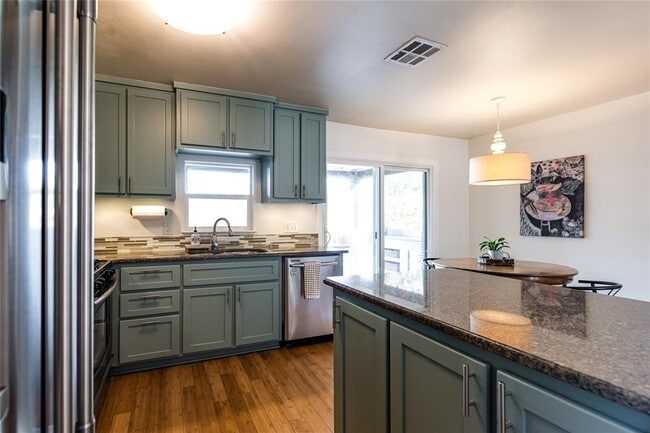 Building Photo - 3600 Marcae Ct
