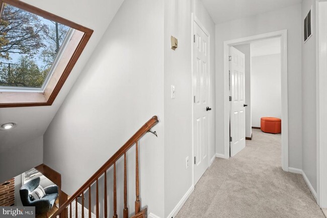 Building Photo - 4706 Frederick Ave