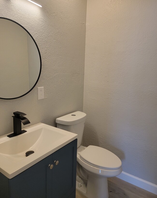 Building Photo - 3457 E Pima St