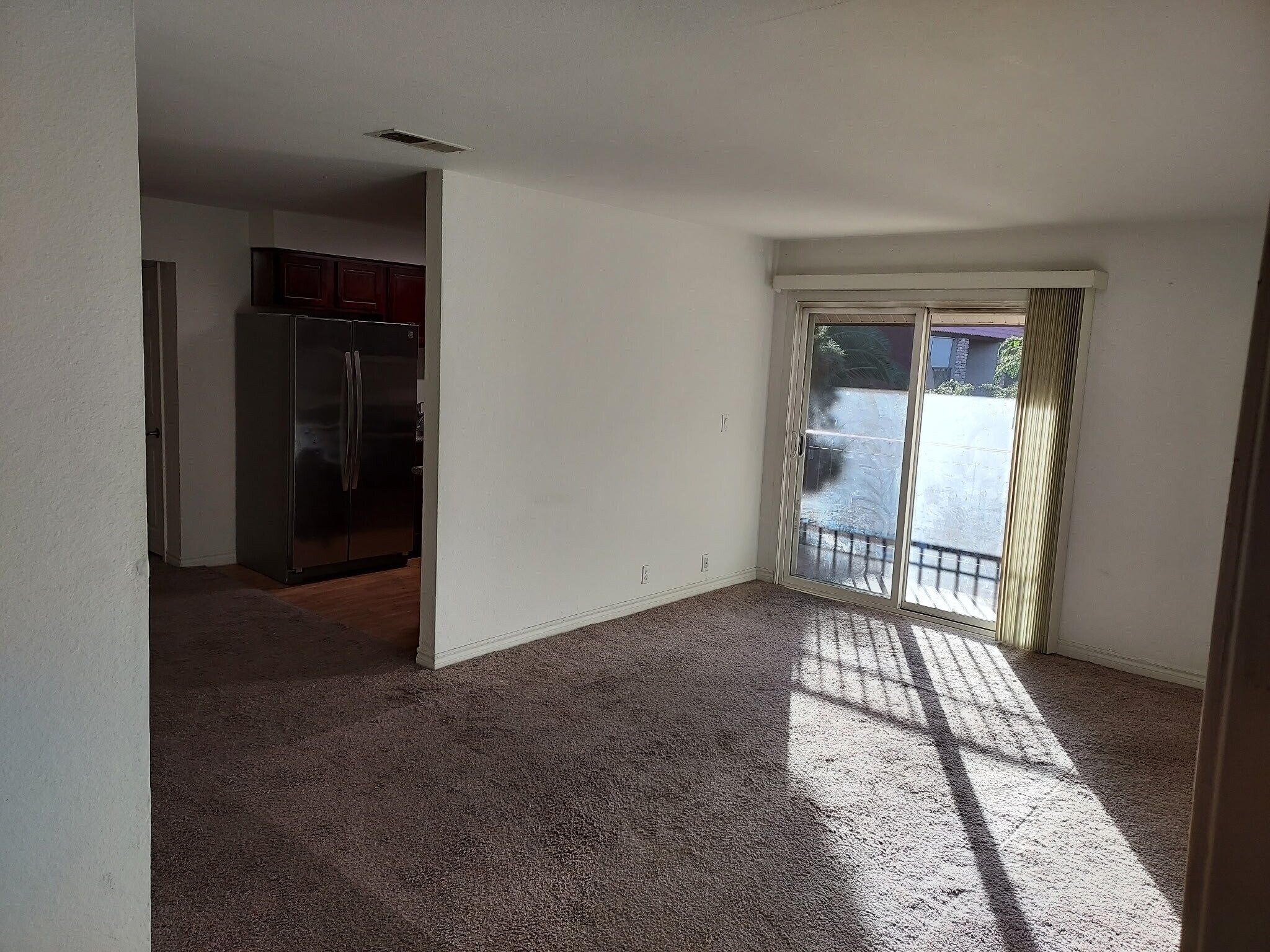 Building Photo - 4918 River Glen Dr