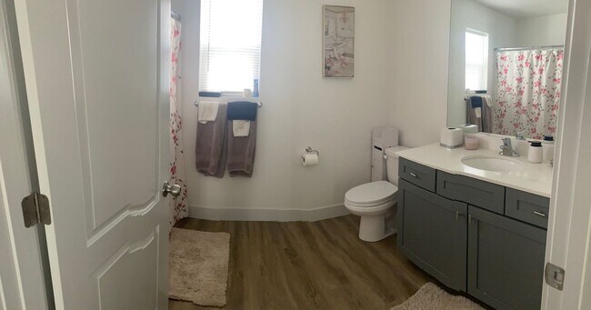 Building Photo - Lovely Home For Rent In Saratoga Springs, UT