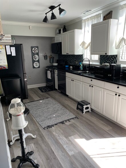 Kitchen - 1244 Carrollsburg Pl SW