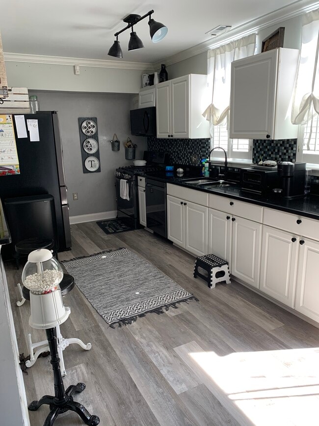 Kitchen - 1244 Carrollsburg Pl SW