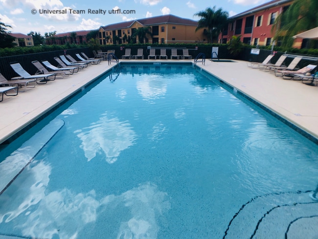 Building Photo - 13661 Julias Way