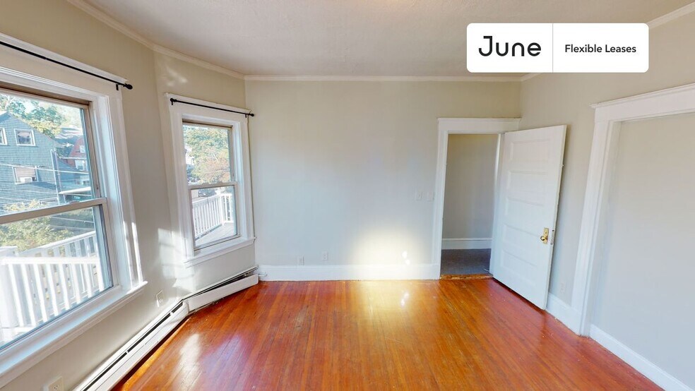 Building Photo - 20 Alcott St