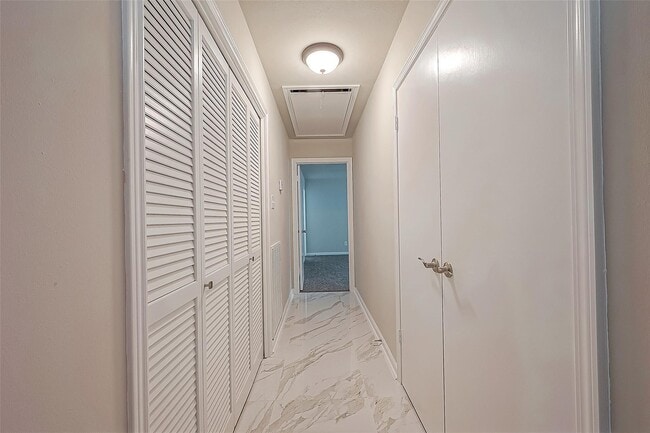 Building Photo - 10811 Villa Lea Ln