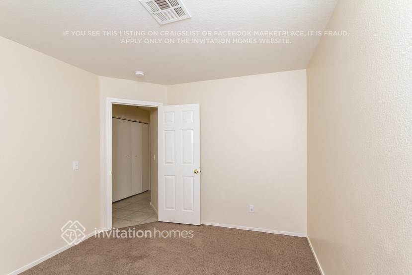 Building Photo - 923 Shadowfax Rd