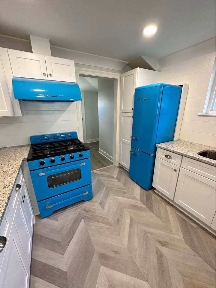 Building Photo - 530 S 4th St