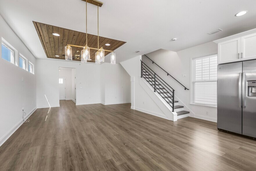 Building Photo - 3658 Meadow Vista Ln