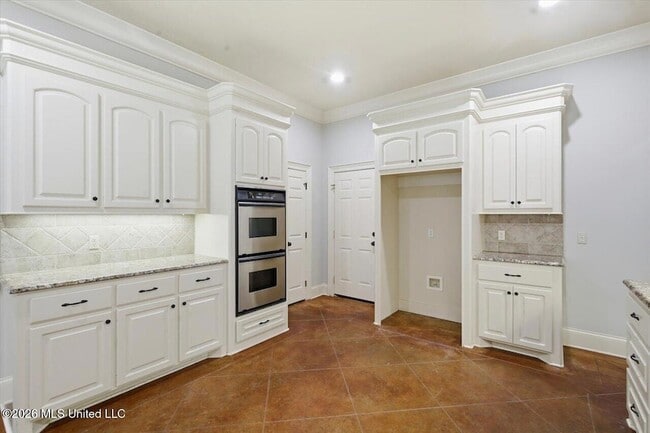 Building Photo - 143 Sonnett Cir