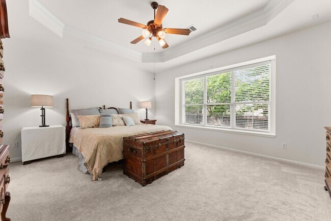 Building Photo - 2600 Lost Mine Tr