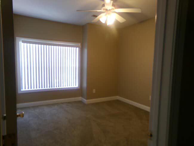 Building Photo - 2065 Silvercrest Dr