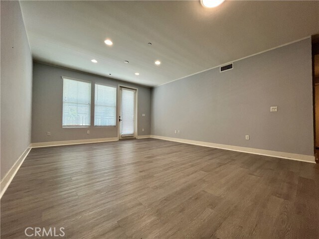 Primary Photo - 2349 Jefferson St