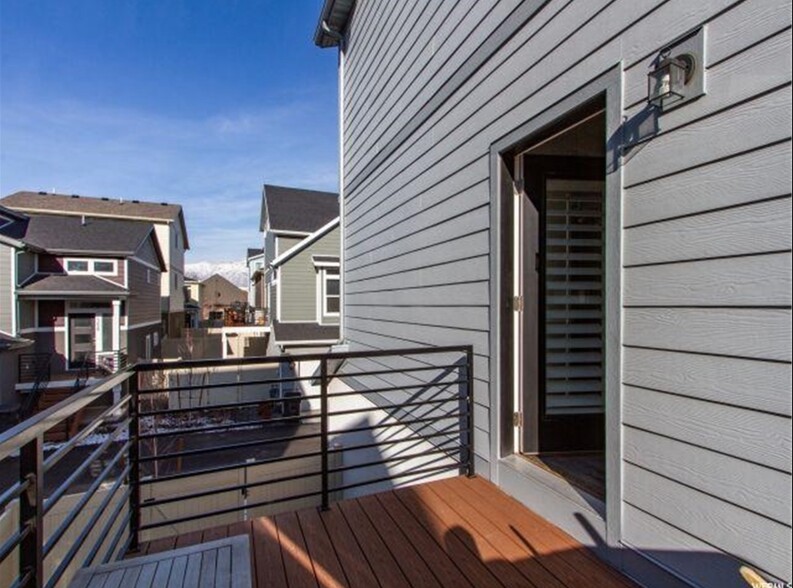 Building Photo - 364 S 780 E