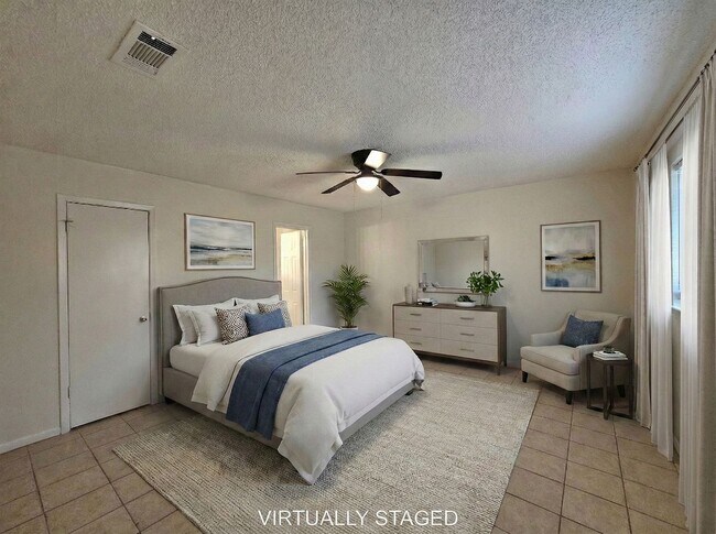 Building Photo - 2203 Wheeler Cir