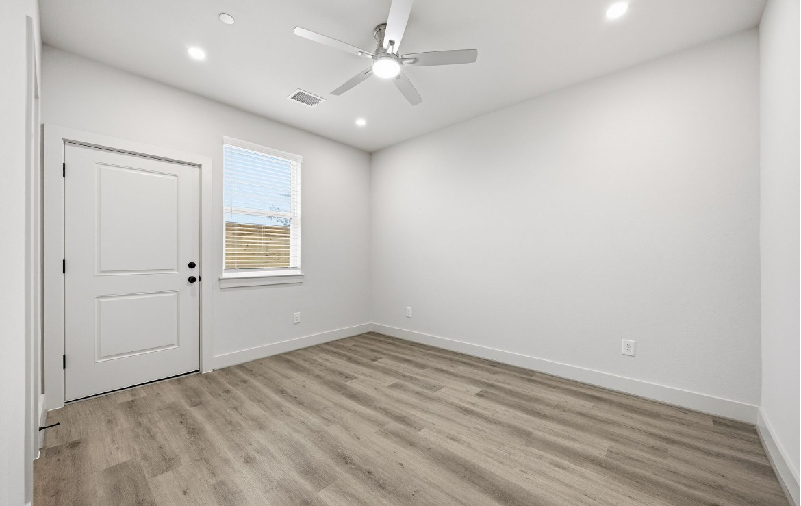 Building Photo - 4612 Indie Hts Ln