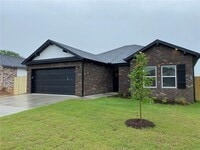 Building Photo - 221 Williams ct