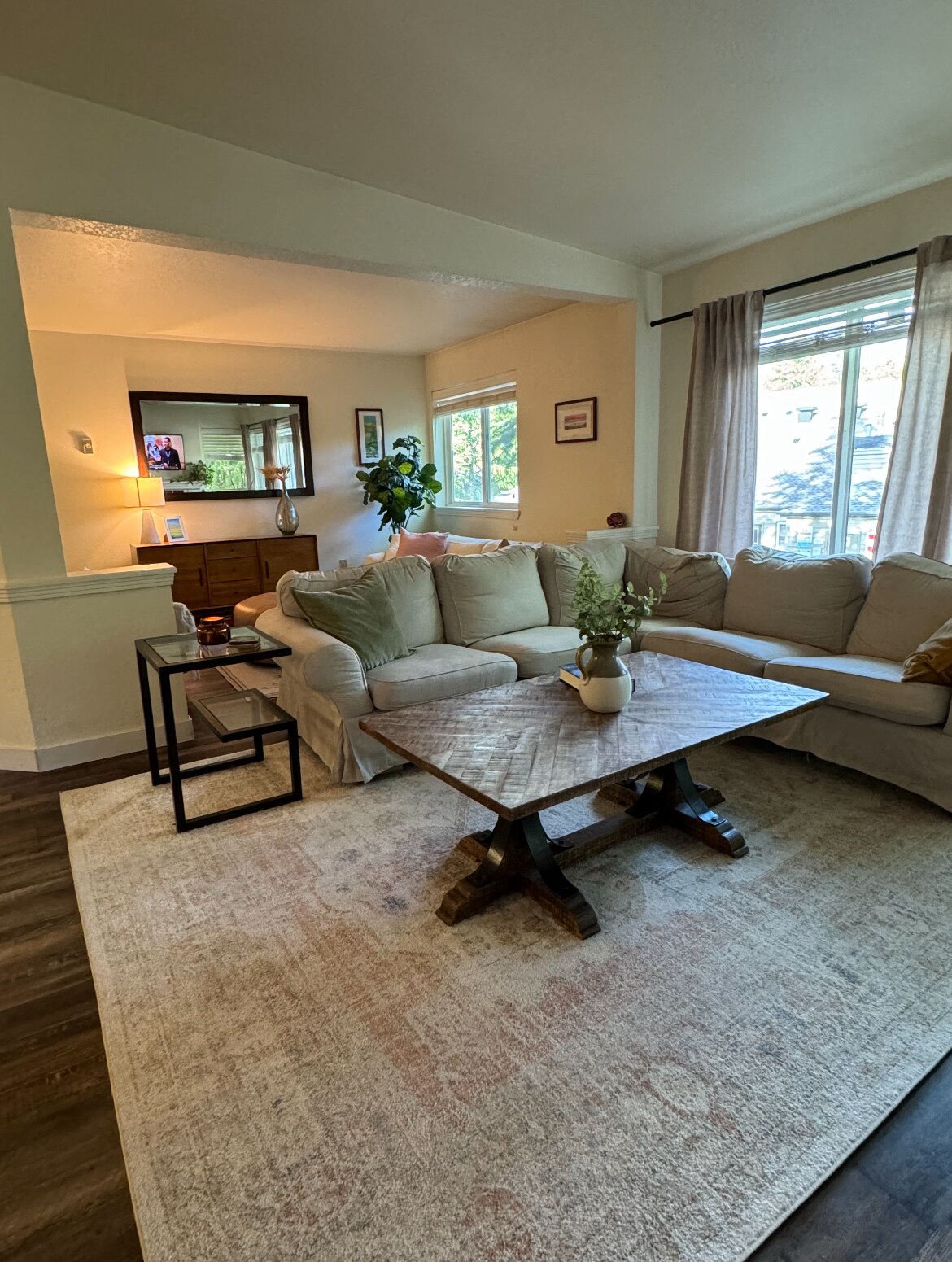 Building Photo - 5064 Foothills Dr
