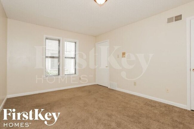 Building Photo - 6014 Harvest Hill Cove