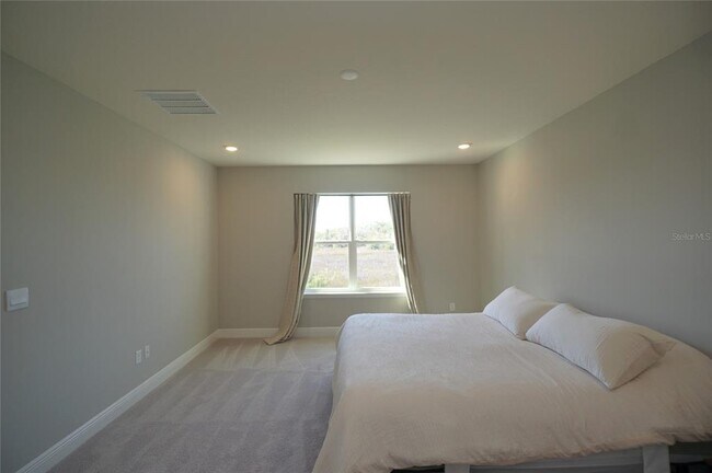 Building Photo - 22990 Scaglione Dr