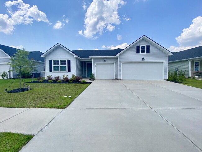 Primary Photo - Four Bedroom Single Family Home in The Lak...