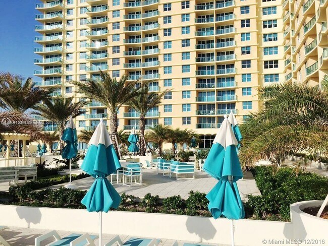 Building Photo - 2501 S Ocean Dr