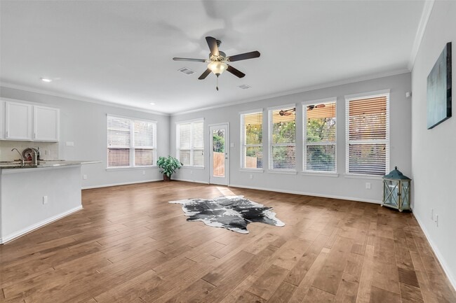 Building Photo - 4718 Misty Ranch Dr