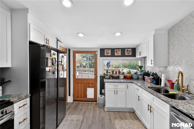 Building Photo - 2218 Dunseath Ave NW