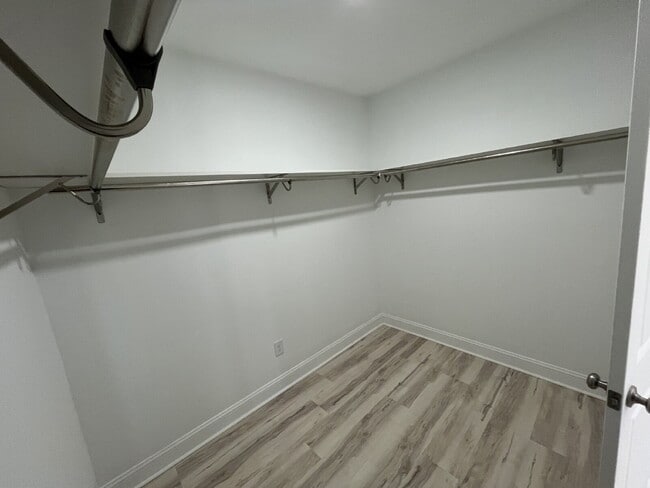 Building Photo - New Built Home 3-Bedroom Kernersville Home with Granite Touches and 2 Full Baths!"