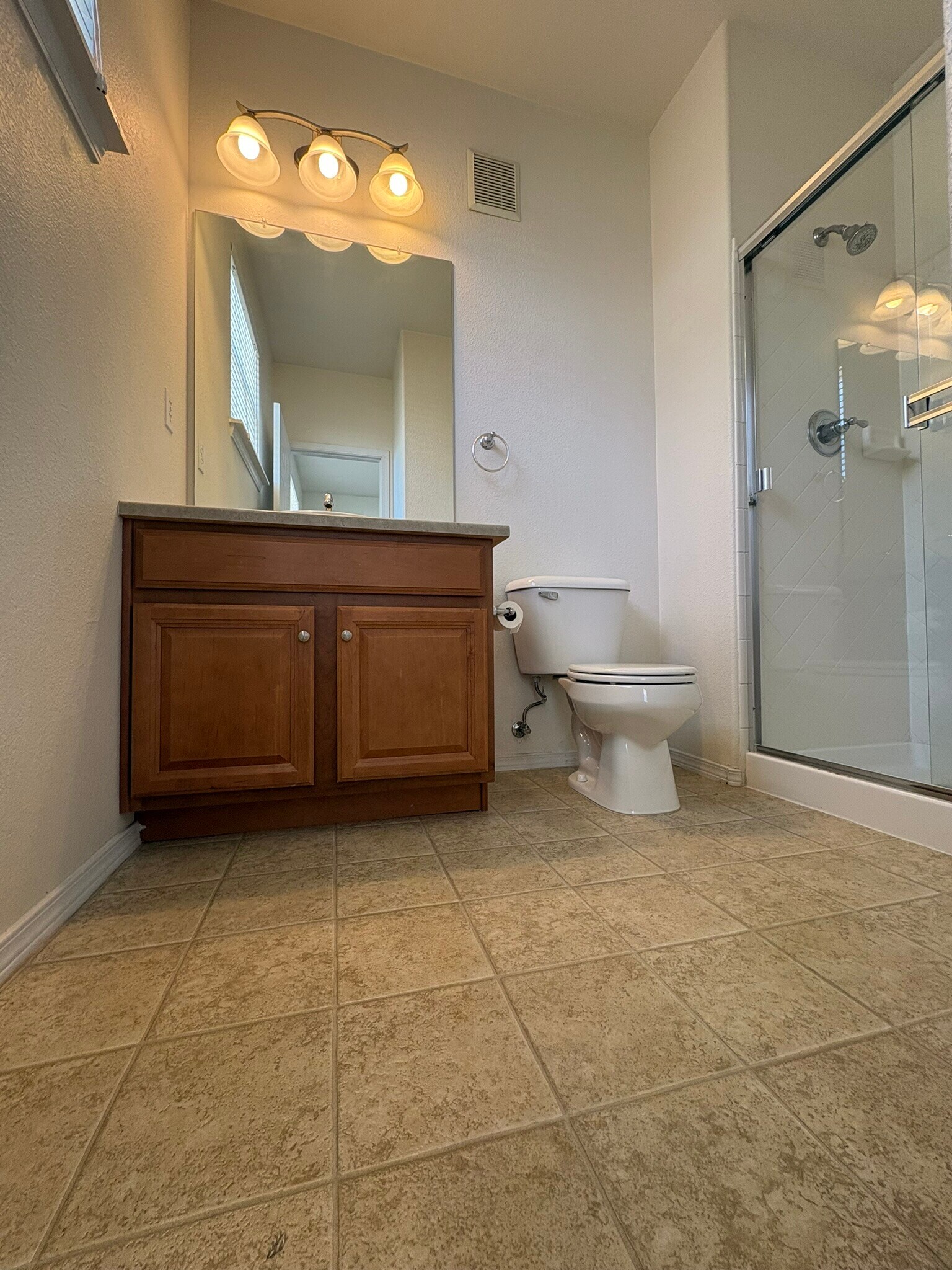 Guest Bathroom - 8490 Canyon Rim Trl