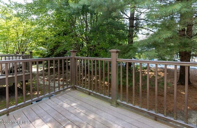 Building Photo - 41 Heron Ct