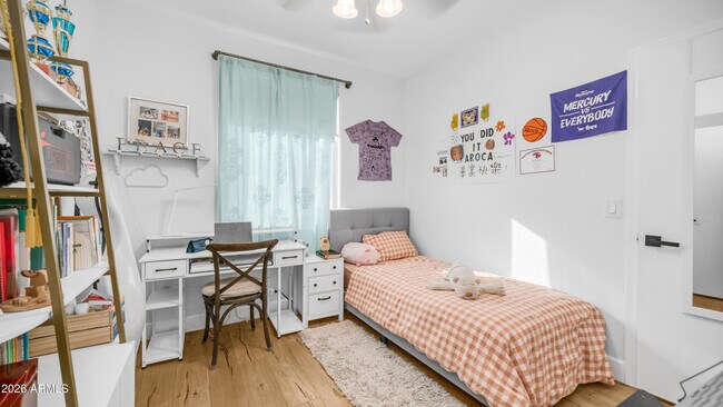 Building Photo - 25084 N 68th Ave