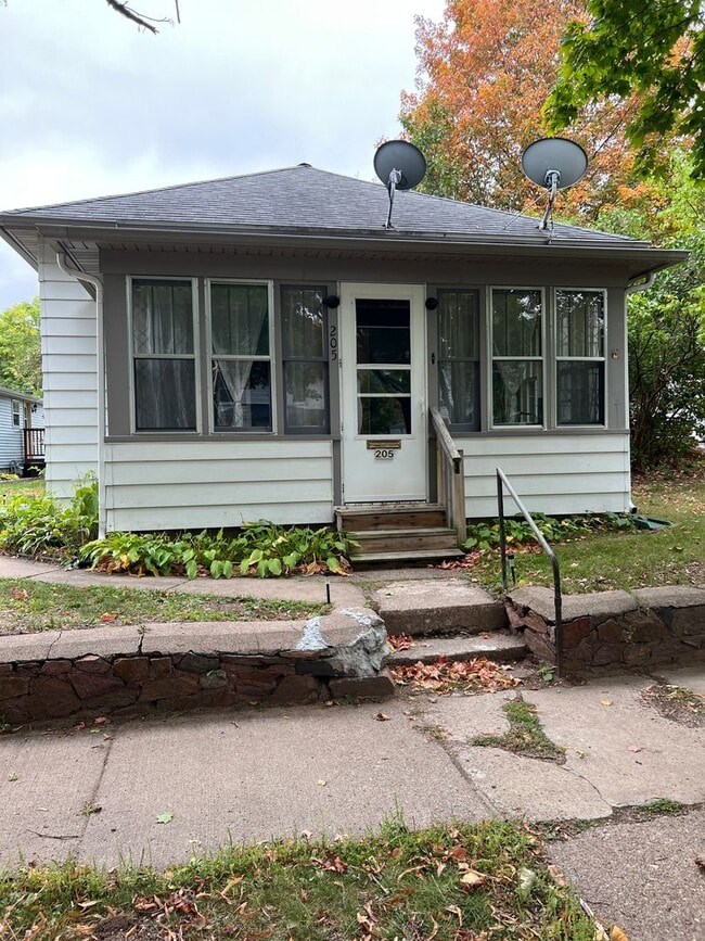 Primary Photo - Single Family Home Available!