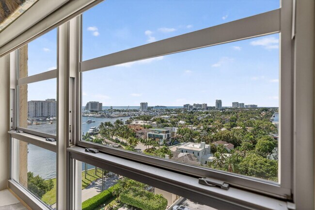 Building Photo - 2500 E Las Olas Blvd