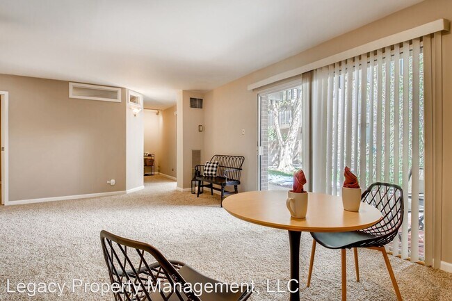 Building Photo - 480 S Marion Pkwy
