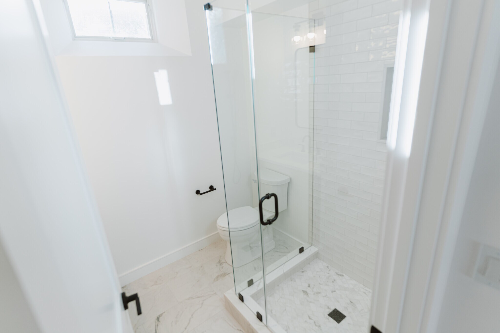 Building Photo - 5 Thurston St