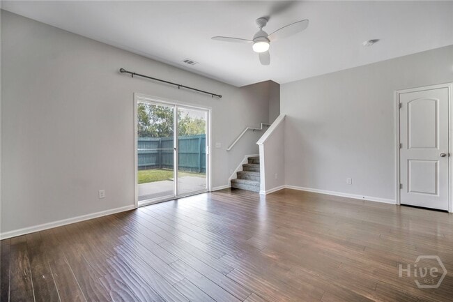 Building Photo - 295 Cantle Dr