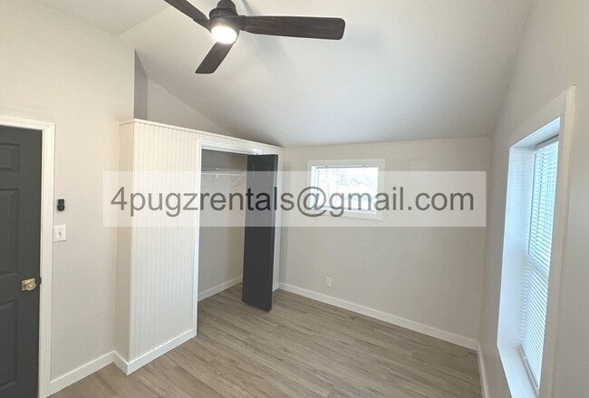 Building Photo - 3138 Marion Dr