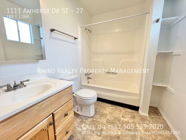 Building Photo - 1111 Amherst Dr SE