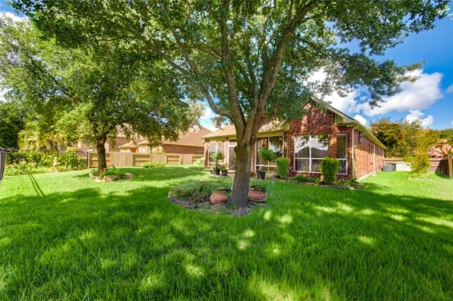 Building Photo - 11422 Carson Field Ln