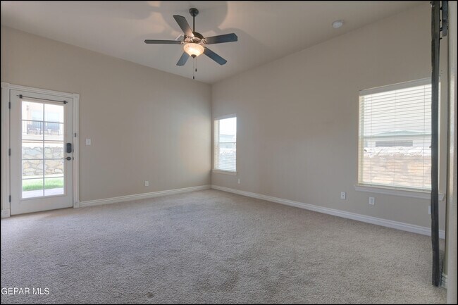 Building Photo - 11420 Victor Flores Pl