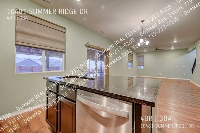 Building Photo - 10481 Summer Rdg Dr