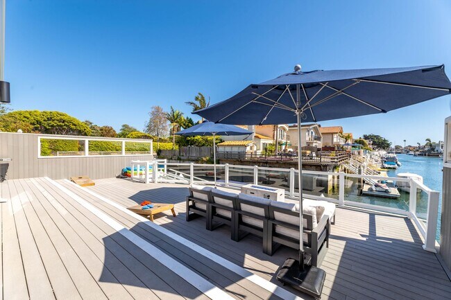 Building Photo - 3810WH - The Hemlock Hideaway | 4 Bed 2.5 ...