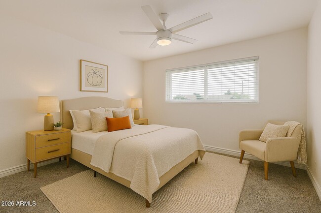 Building Photo - 424 E Fillmore St