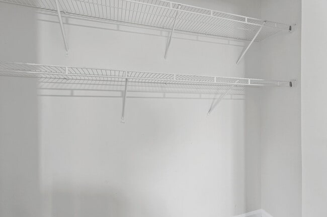 Building Photo - 1697 Spoonbill Rd