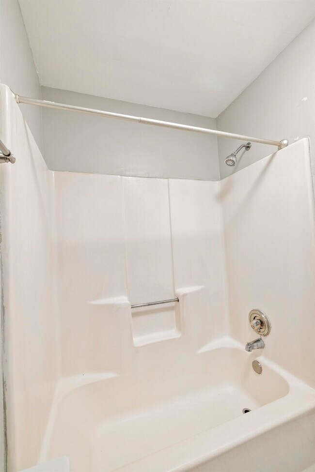 Building Photo - 2387 Gregory Dr